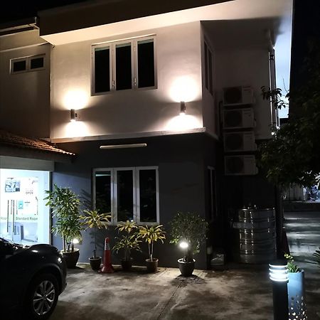 Alor Akar Guest House Kuantan Extérieur photo