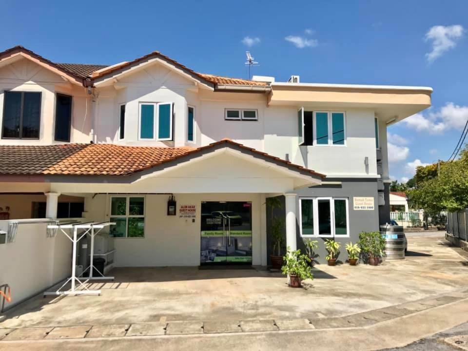 Alor Akar Guest House Kuantan Extérieur photo